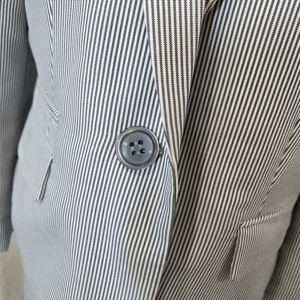 Le Suit Classic Grayish Black and White Pinstripe Suit - Picture 2 of 4